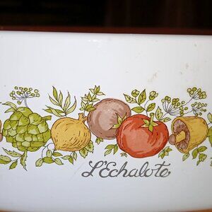 1970 Corning Ware A-1 1/2-B Spice of Life L’ Echalote 1.5 Liter Casserole Dish